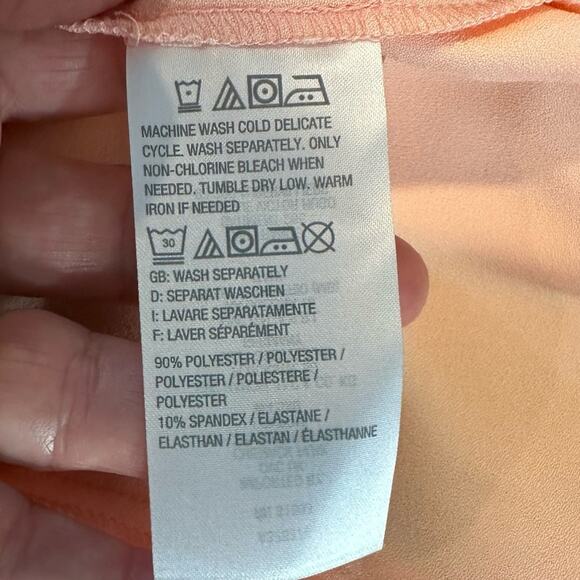 Denim & Co Button Front Top Soft Peach Size Medium Polyester Spandex Blend NEW - Picture 6 of 6